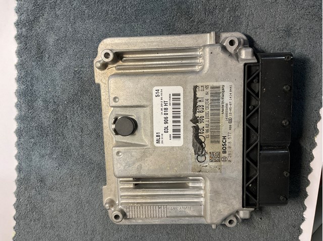 Мізки мотора 03L906018HT VAG