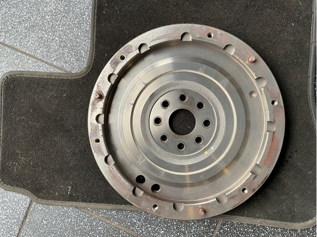 Демпферний маховик 1340520010 TOYOTA