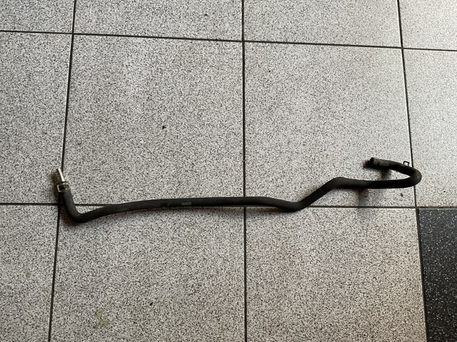 Водопровідна труба системи охолодження 14056EB300 NISSAN