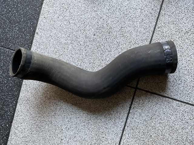 Шланг/патрубок интеркуллера 14463EC02A NISSAN