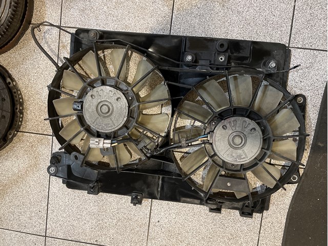 Дифузор вентилятора 1671126120 TOYOTA