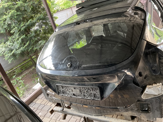 Треті двері 1834446 FORD