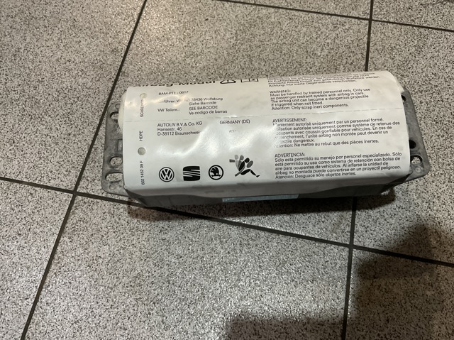 Подушка безпеки бокова 1K0880204N VAG