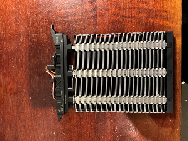 Радиатор обогревателя (печки) добрий стан, технічно справний 1K0963235F