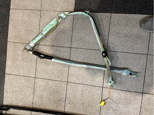 Подушка безпеки, збоку права айрбег 1T0880742H VAG