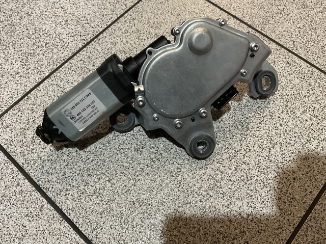 Моторчик заднього двірника 1Z9955711C VAG