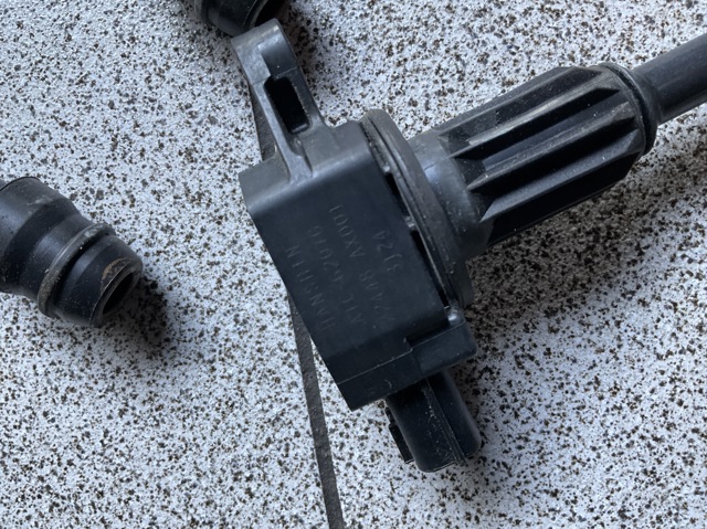 Котушка запалювання 22448AX001 NISSAN