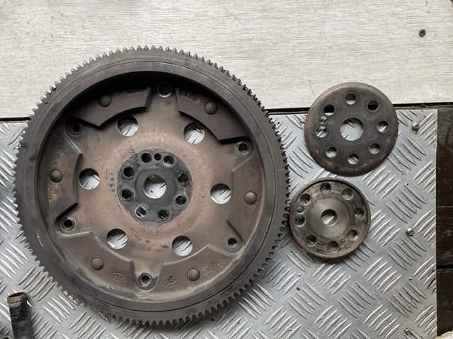 Маховик зчеплення 232204A400 HYUNDAI