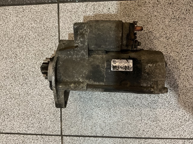 Стартер 23300EB300 NISSAN