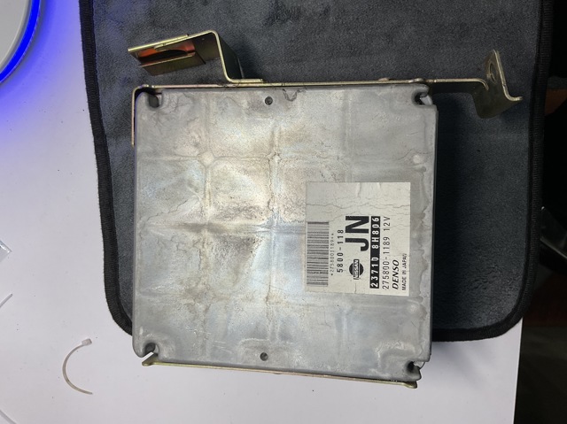 Комп'ютер двигуна 237108H806 NISSAN