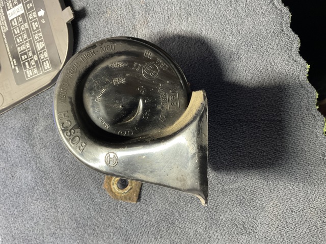 Клаксон 25610AX601 NISSAN