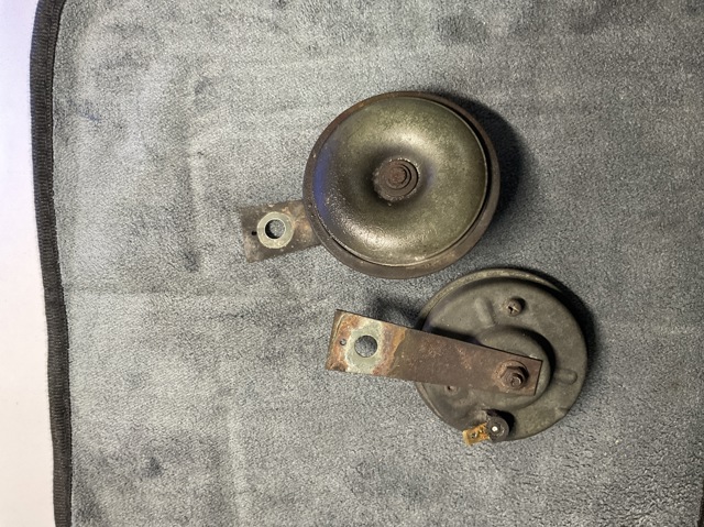 Сигнал звукової, клаксон 256208H300 NISSAN