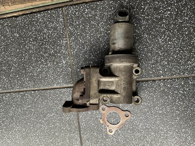 Клапан EGR рециркуляції газів 284104A410 HYUNDAI