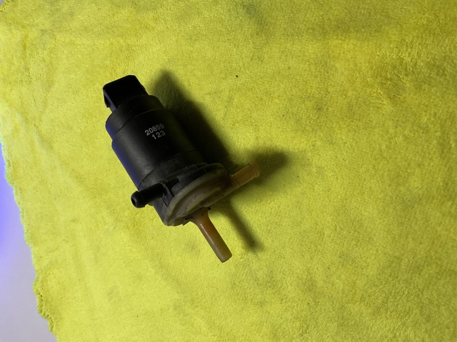 Моторчик омивача переднього скла 28920BC10A NISSAN