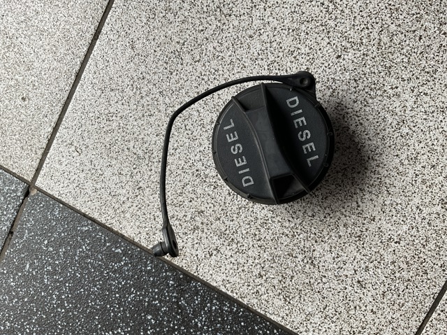 Кришка бензобаку 310103A901 HYUNDAI
