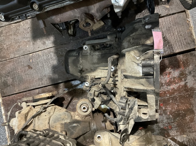 МКП в зборі 32010AX603 NISSAN