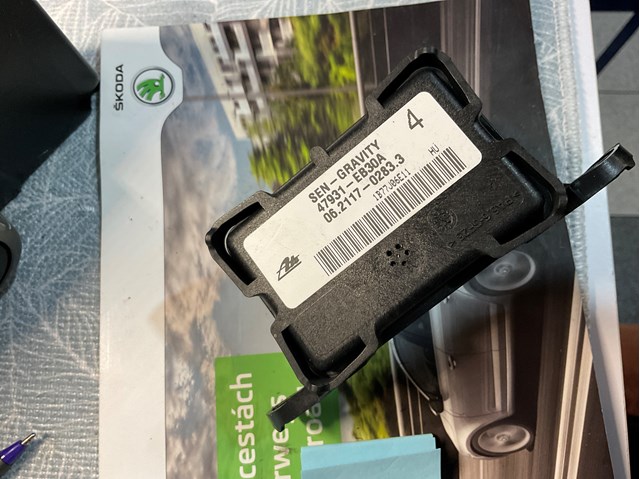 Датчик поперечного прискорення (ESP) 47931EB30A NISSAN