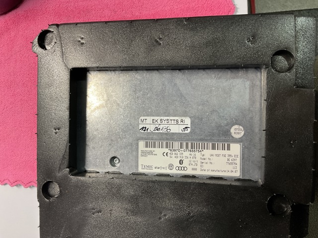 Блок керування Bluetooth 4E0862335 VAG
