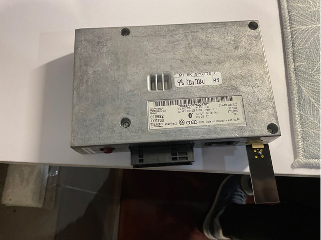 Блок керування Bluetooth 4F1862335 VAG