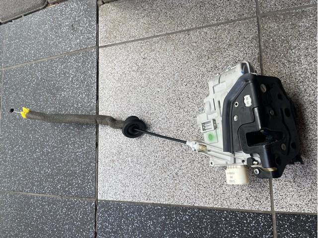 Замок задньої дверї, правої 4G0839016A VAG