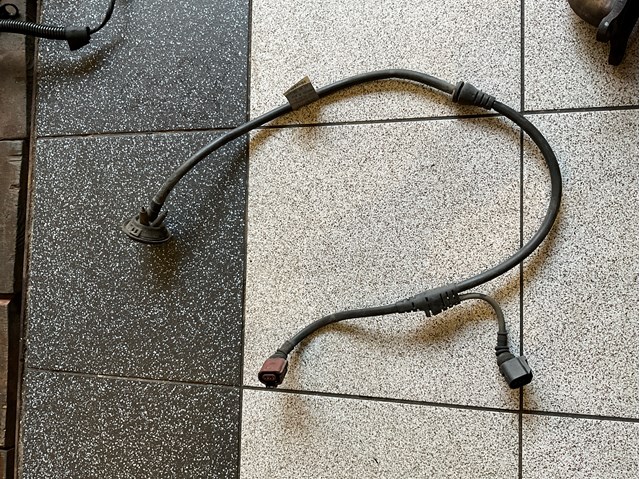 Дріт датчика АБС задній правий 4G0972254A VAG
