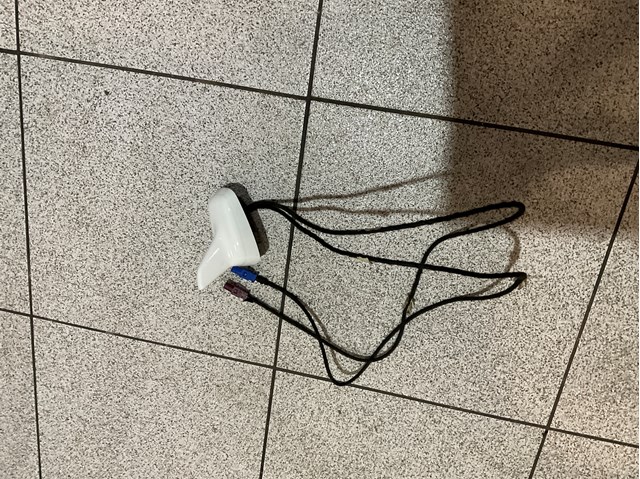 Антена 4L0035503L VAG