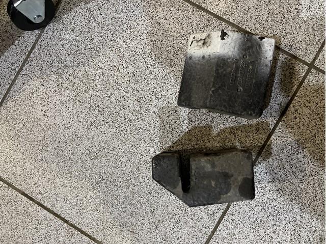 Абсорбер (наповнювач) бампера заднього 4L0807251 VAG