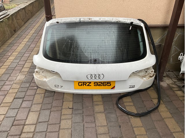 Двері багажника 4L0827023B VAG