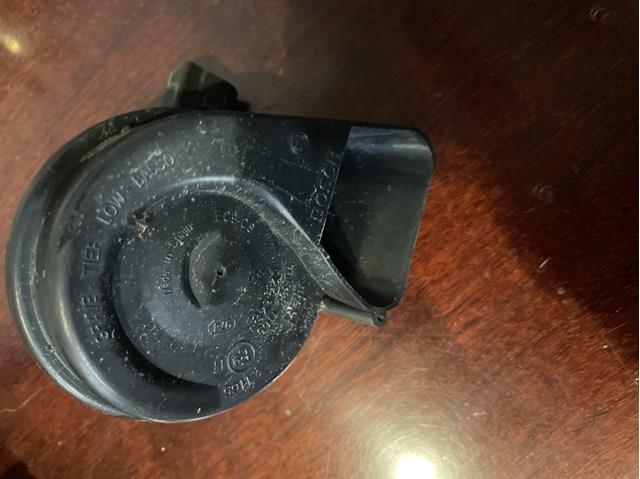 Звуковий сигнал 4L0951221A VAG