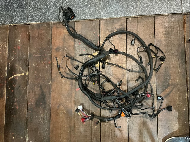 Електропроводка моторного віддсіка 4L0971610BD VAG