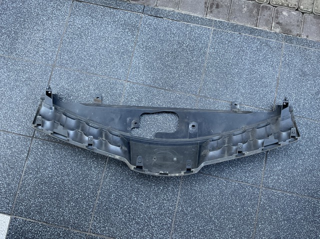 Решітка 623109U000 NISSAN