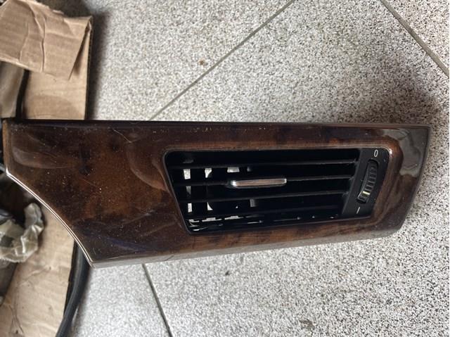 Решітка повітроводу ліва 64229130459 BMW