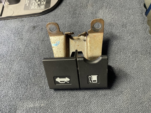 Трос капота з ручкою 65621AX61A NISSAN