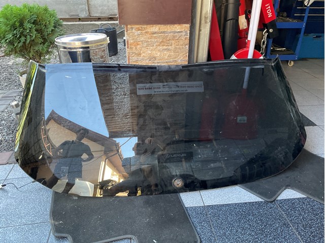 Скло ляди 6810548250 TOYOTA