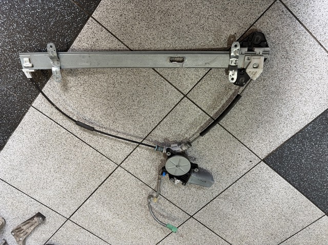 Механізм стеклопідйомника водійських дверей 72250S9AA03 HONDA