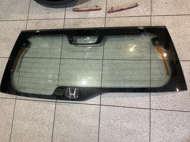 Скло кришки багажника 73211SCAE01 HONDA