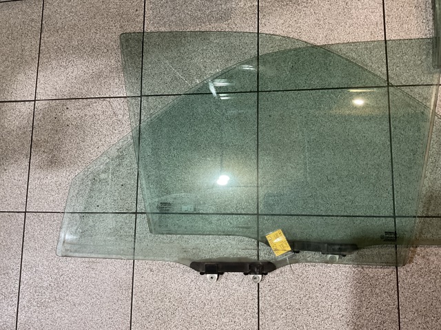 Скло передніх дверей, лівою 73350SCAG10 HONDA