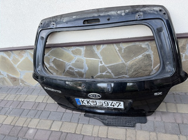 Задня ляда 737003E100 HYUNDAI