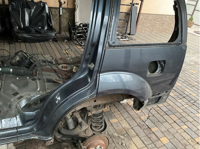 Крило заднє ліве 78101EB330 NISSAN