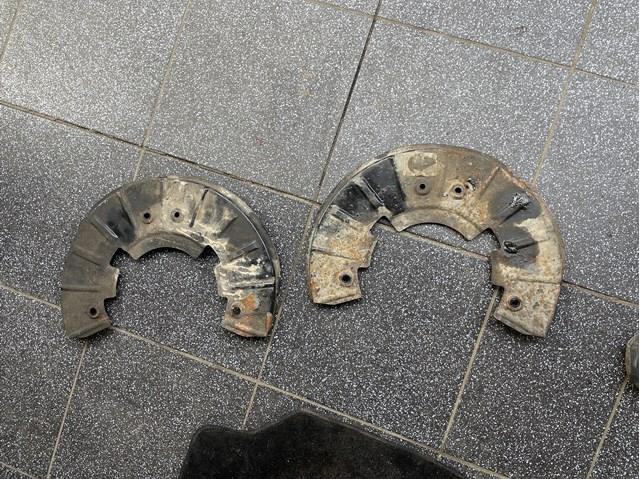 Захист гальмівного диска переднього 7L0615311B VAG