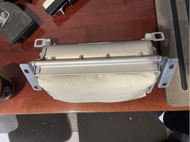 Установка подушки безпеки пасажира 7L0880202G VAG