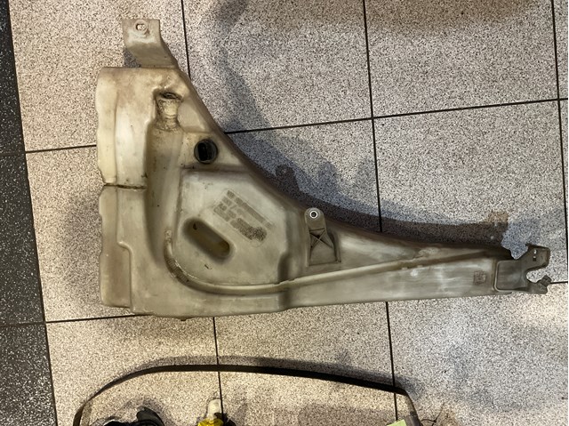 Бачок омивайки 7L0955453D VAG