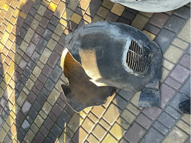 Підкрилок передній лівий 7L6809961G VAG
