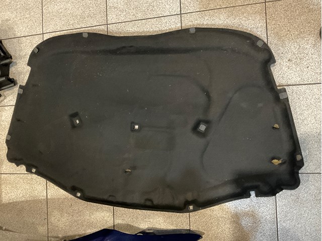 Шумка капота 7L6863835B VAG