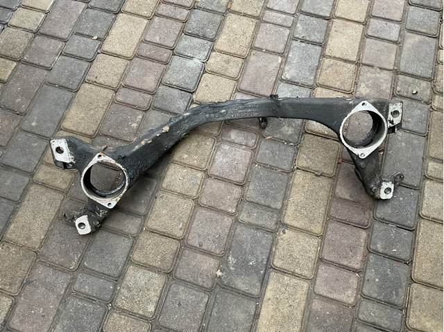 Підрамник двигуна 7L8199207A VAG