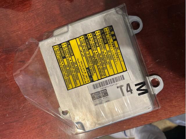 Блок управління airbag 8917030440 TOYOTA