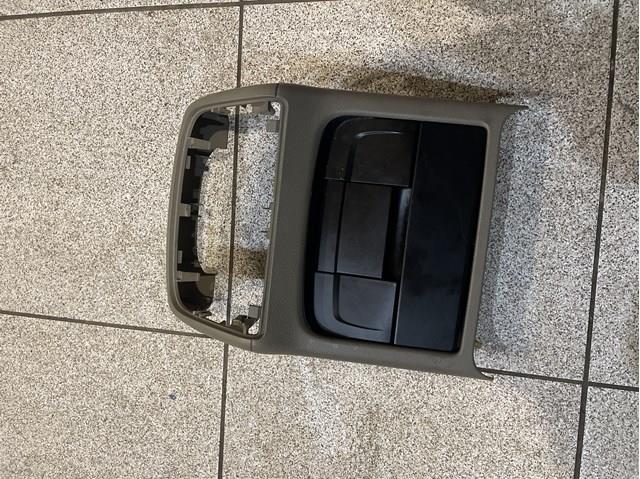 Декоративна накладка центральної консолі 8K0864376 VAG