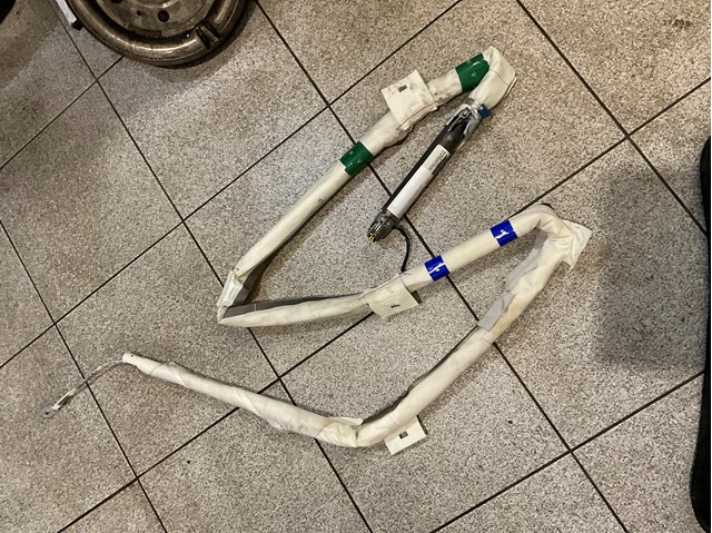 Подушка безпеки, збоку ліва айрбег 8R0880741D VAG