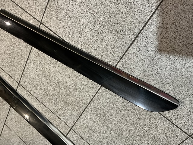 Накладка задніх дверей A1646905362 MERCEDES