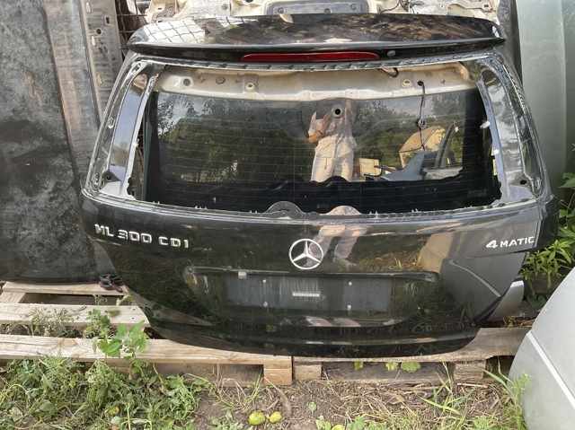 Задня ляда A1647400105 MERCEDES